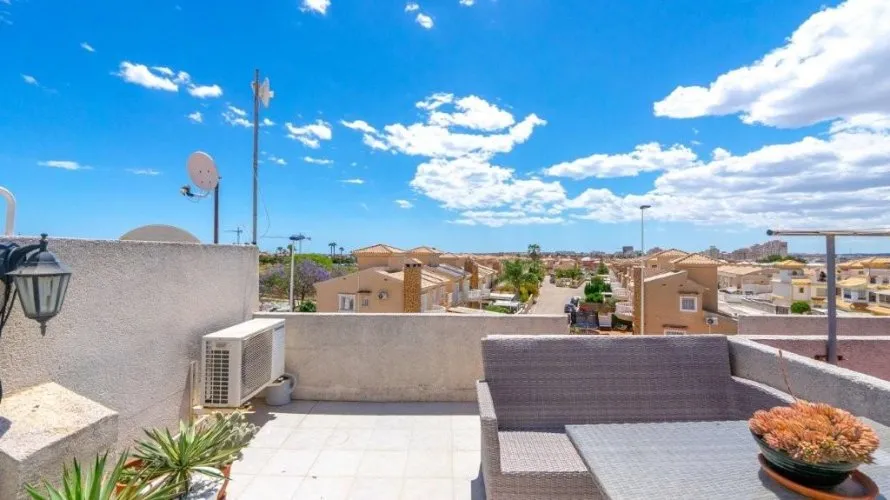 2 bedrooms house for sale , Torrevieja, Spain No. 1358 № 21