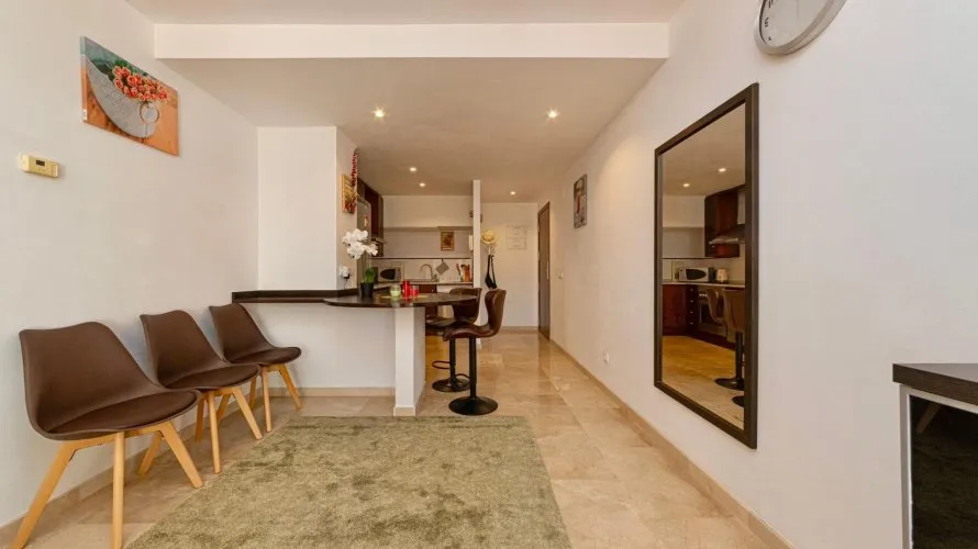 2 bedrooms apartment for sale, Torrevieja, Spain No. 939 № 9