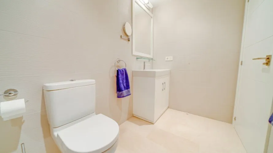 2 bedrooms apartment for sale, Villajoyosa, Spain No. 810 № 21