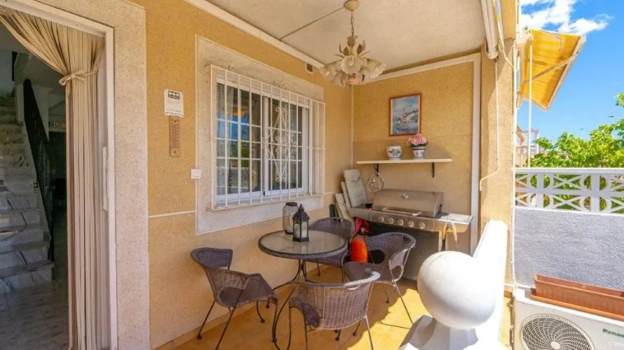 2 bedrooms house for sale , Torrevieja, Spain No. 1358 № 4