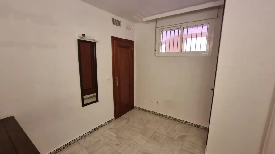 2 bedrooms apartment for sale, Torrevieja, Spain No. 608 № 18