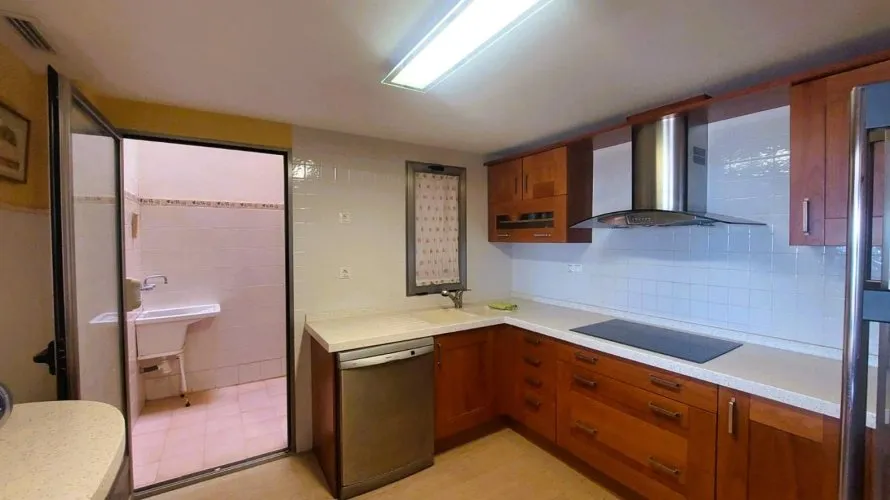 4 bedrooms apartment for sale, Torrevieja, Spain No. 957 № 23