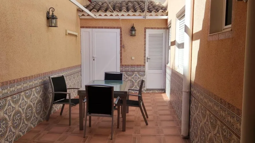 3 bedrooms house for sale, Torrevieja, Spain No. 1105 № 4