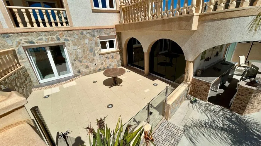 5 bedrooms villa for sale , Rojales, Spain No. 1302 № 23