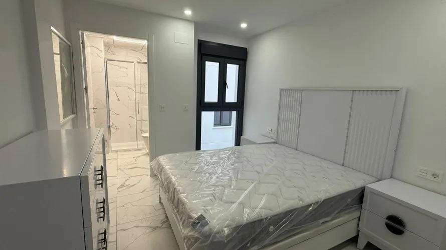 2 bedrooms apartment for sale, Torrevieja, Spain No. 615 № 9