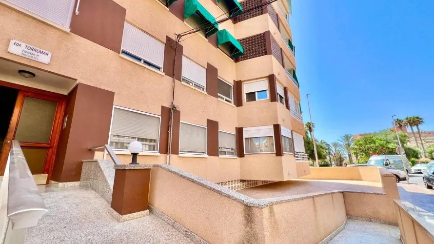 3 bedrooms apartment for sale, La Mata, Spain No. 578 № 2