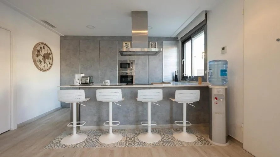 4 bedrooms apartment for sale, La Florida, Spain No. 1267 № 4