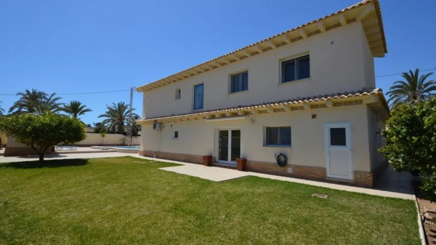 276m² villa for sale , Cabo Roig, Spain No. 648 № 24
