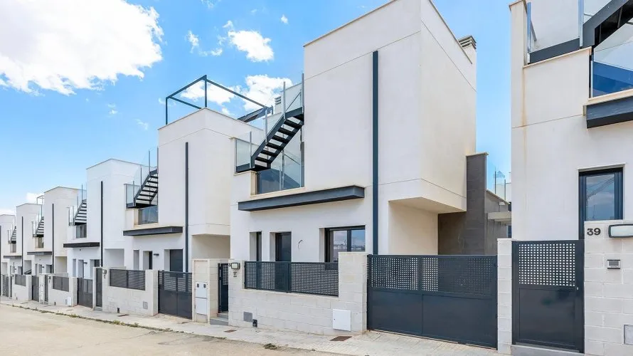 3 bedrooms villa for sale, La Florida, Spain No. 1336 № 14