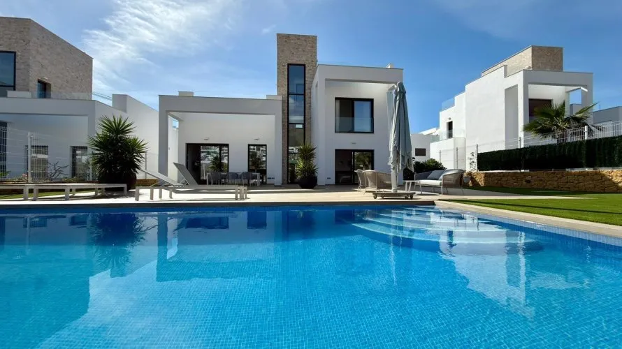 5 bedrooms villa for sale , Finestrat, Spain No. 1272