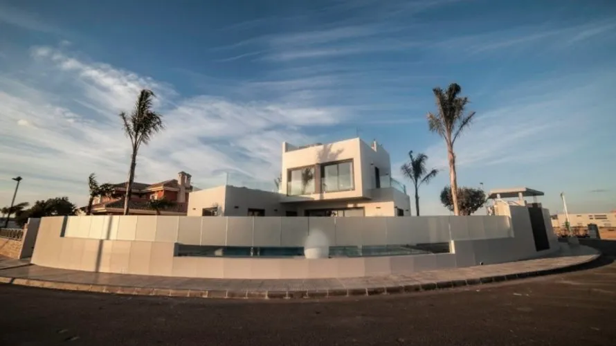 157m² villa for sale , La Zenia, Spain No. 641 № 1
