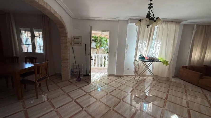 3 bedrooms house for sale, Torrevieja, Spain No. 1288 № 23