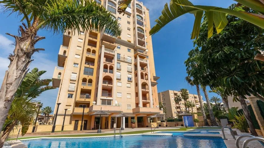 1 bedroom apartment for sale, Torrevieja, Spain No. 629 № 3