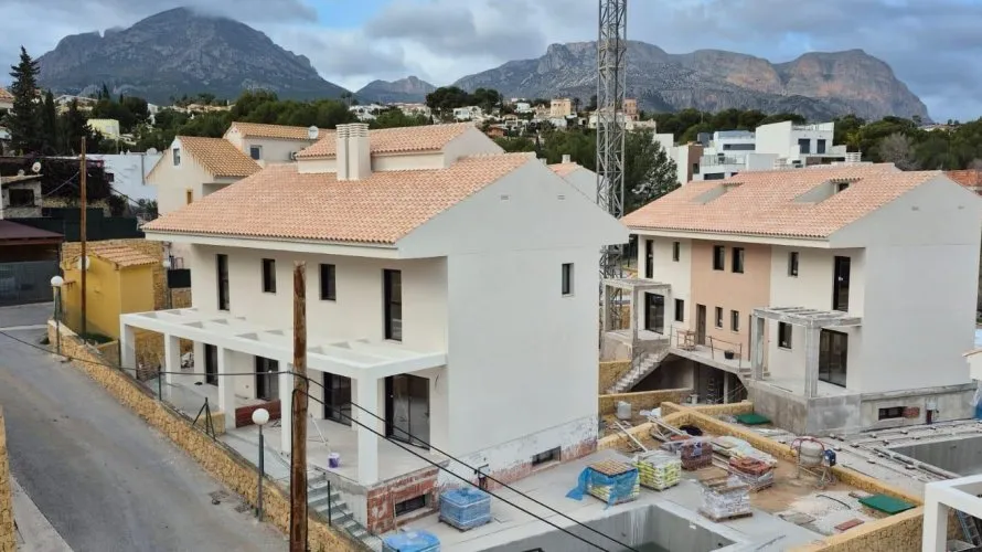3 bedrooms house for sale, La Nucia, Spain No. 1349 № 18
