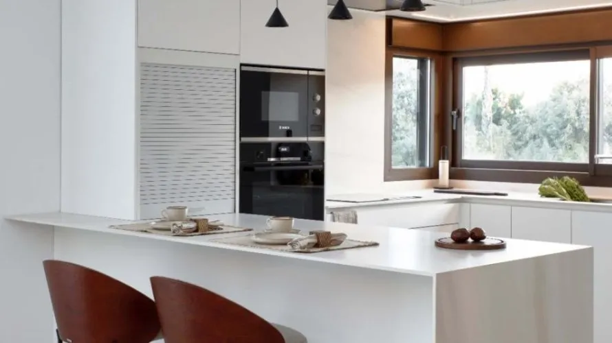 4 bedrooms apartment for sale, Alicante, Spain No. 1373