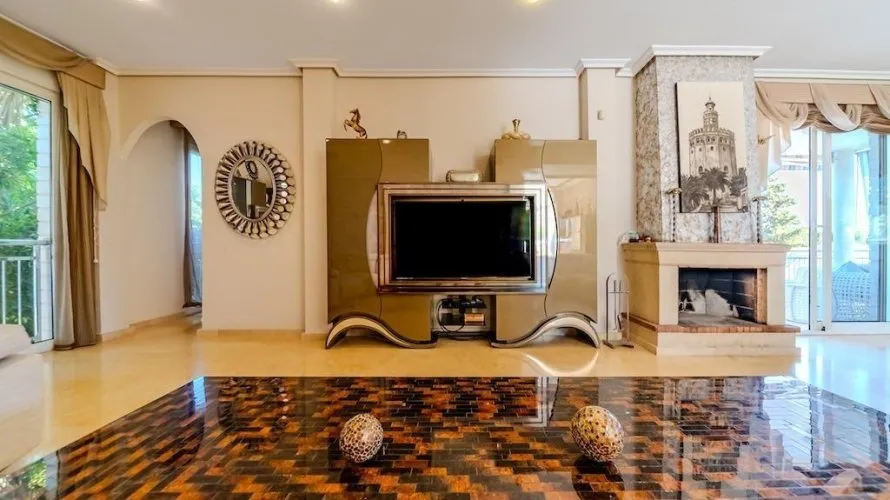 5 bedrooms villa for sale, Torrevieja, Spain No. 1098 № 6