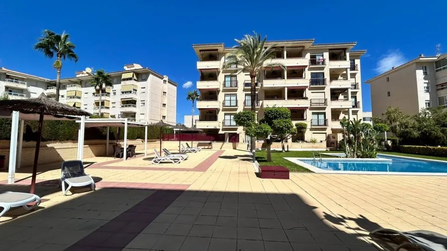 80m² apartment for sale, Albir, Spain No. 998 № 12
