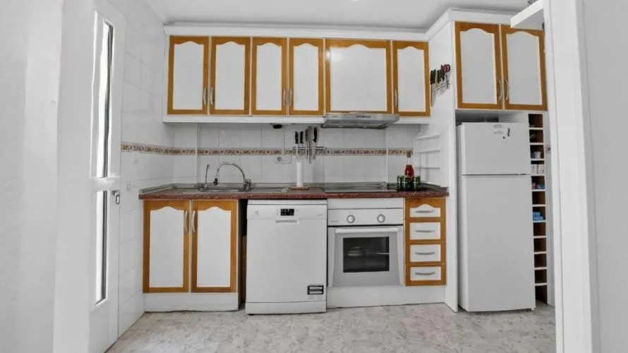 2 bedrooms house for sale , Torrevieja, Spain No. 1358 № 11