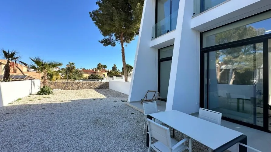 3 bedrooms house for sale , Calpe, Spain No. 889 № 8