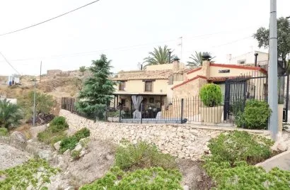 5 bedrooms house for sale, Fortuna, Spain No. 1160