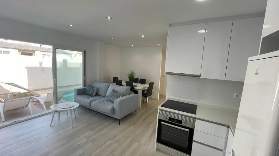 73m² bungalow for sale, Cabo Roig, Spain No. 1269 № 4