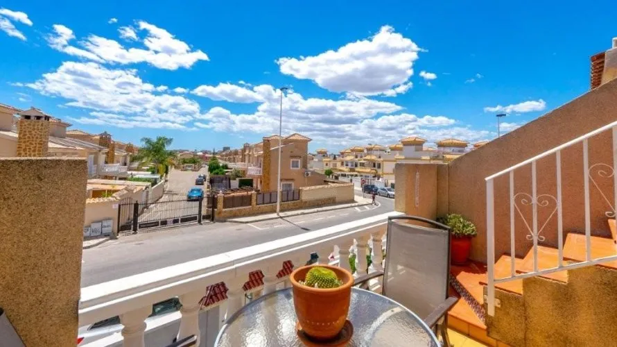 2 bedrooms house for sale , Torrevieja, Spain No. 1358 № 18