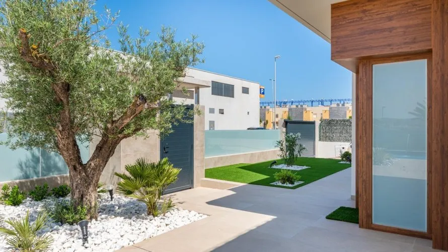 3 bedrooms villa for sale, Campoamor, Spain No. 1002 № 5