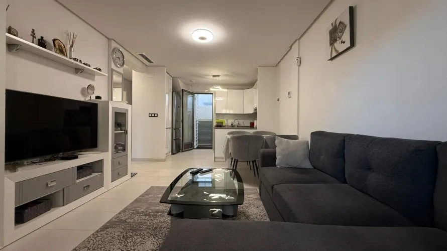 3 bedrooms apartment for sale, Torrevieja, Spain No. 602 № 28