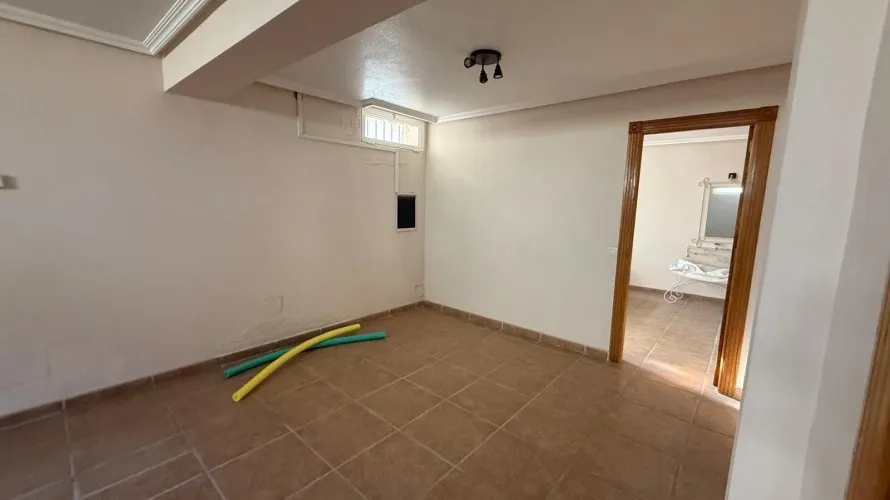 3 bedrooms house for sale, Torrevieja, Spain No. 1288 № 28