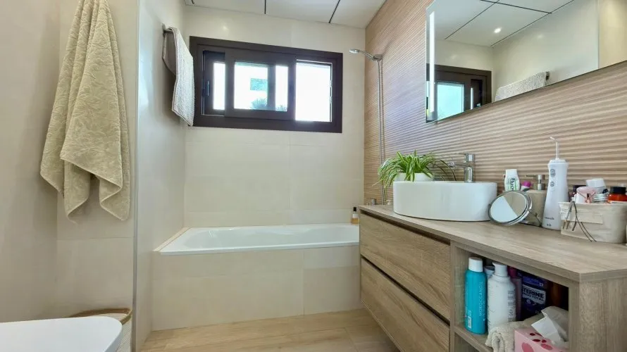 5 bedrooms villa for sale , Finestrat, Spain No. 1272 № 12