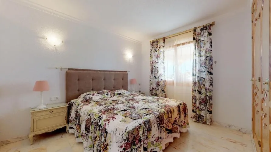 7 bedrooms villa for sale, Maryvilla, Spain No. 795 № 26