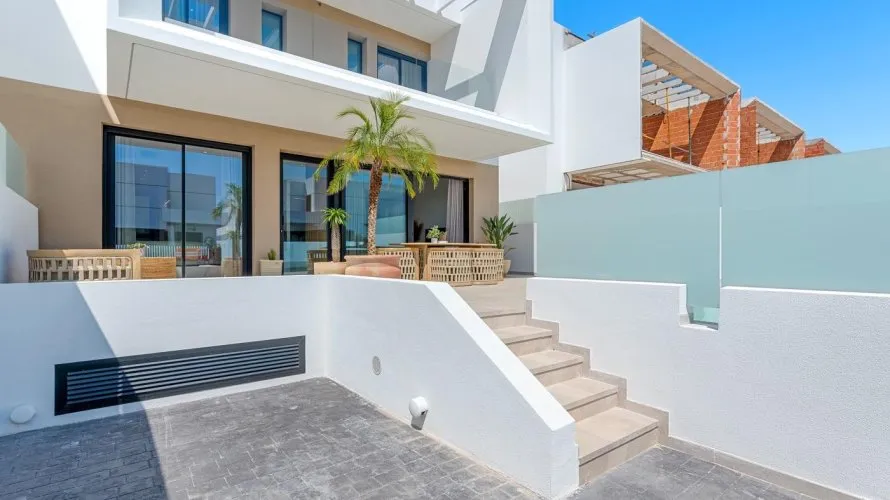 3 bedrooms villa for sale, Dolores, Spain No. 1147 № 1