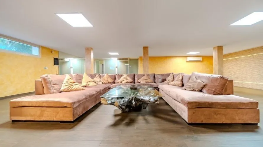 5 bedrooms villa for sale, Torrevieja, Spain No. 1098 № 14