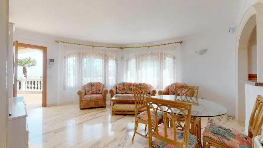 7 bedrooms villa for sale, Maryvilla, Spain No. 795 № 18