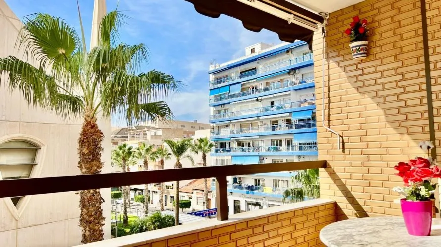 3 bedrooms apartment for sale, Torrevieja, Spain No. 593 № 7