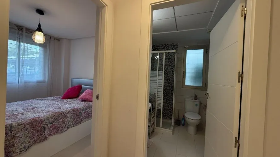 3 bedrooms apartment for sale, Torrevieja, Spain No. 602 № 1