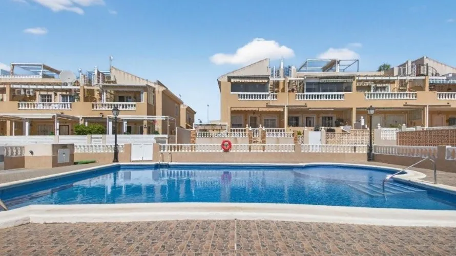 2 bedrooms house for sale , Torrevieja, Spain No. 1358 № 27