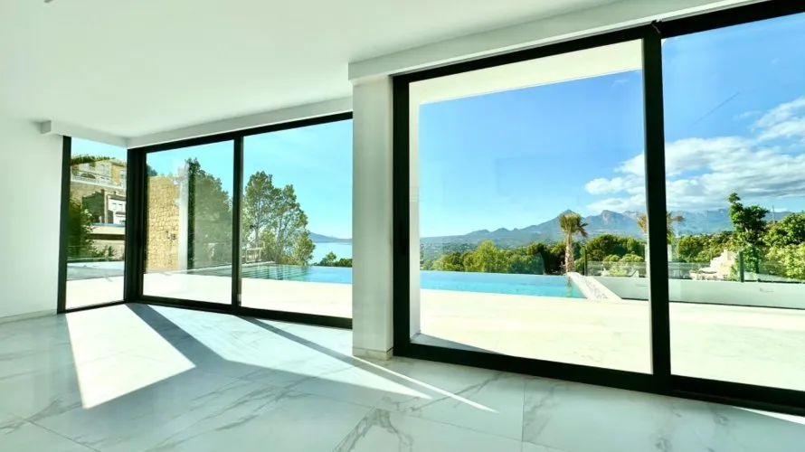5 bedrooms villa for sale , Zona Altea Hills, Spain No. 557 № 10