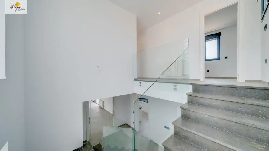 5 bedrooms villa for sale , Calpe, Spain No. 842 № 26