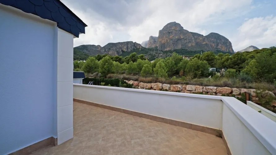 3 bedrooms villa for sale, Polop, Spain No. 877 № 15