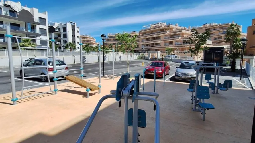 2 bedrooms apartment for sale, Villamartin, Spain No. 950 № 26