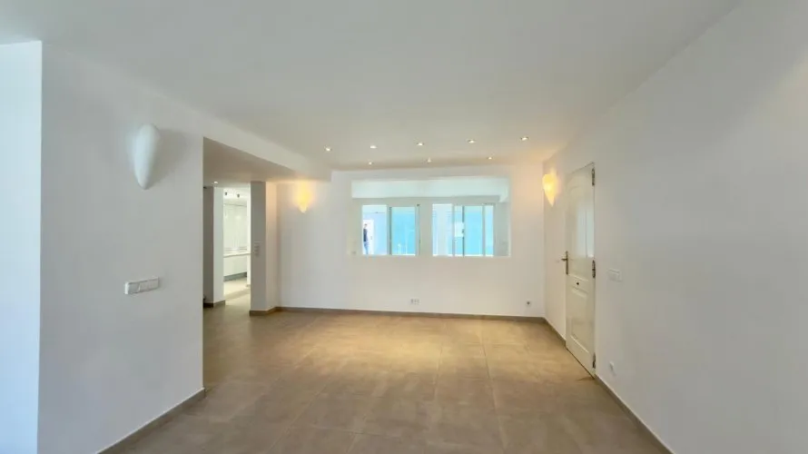 4 bedrooms house for sale, Albir, Spain No. 1369 № 8