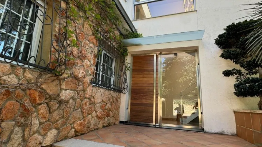 4 bedrooms villa for sale , Riba-roja de Turia, Spain No. 1442 № 3