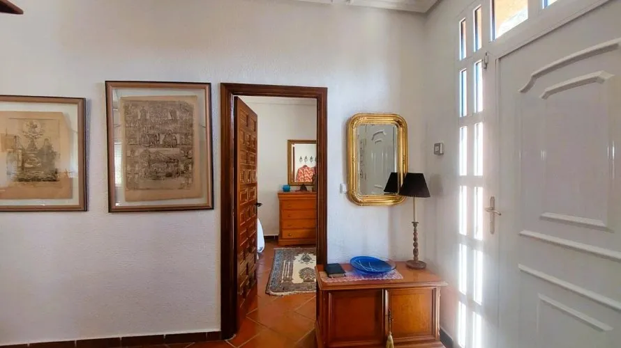 5 bedrooms house for sale, La Marina, Spain No. 1424 № 20
