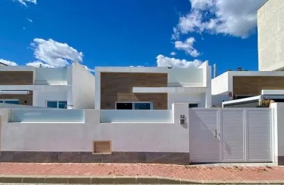 3 bedrooms villa for sale , Avileses, Spain No. 1447