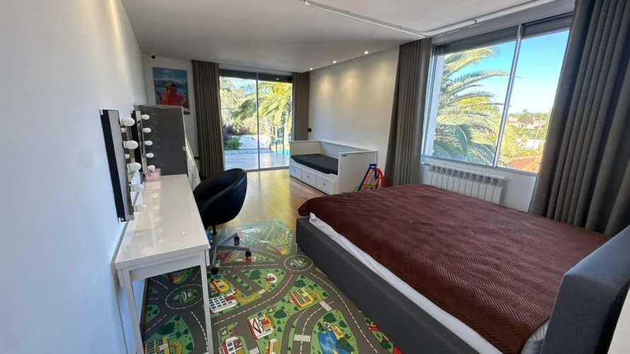 4 bedrooms villa for sale , Riba-roja de Turia, Spain No. 1442 № 12