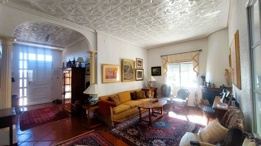 5 bedrooms house for sale, La Marina, Spain No. 1424 № 25