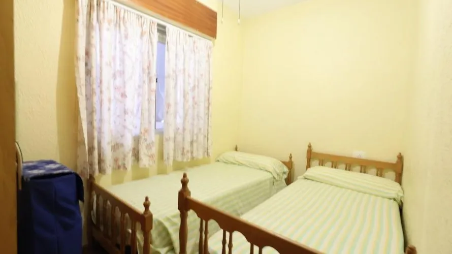 3 bedrooms apartment for sale, Torrevieja, Spain No. 1585 № 2
