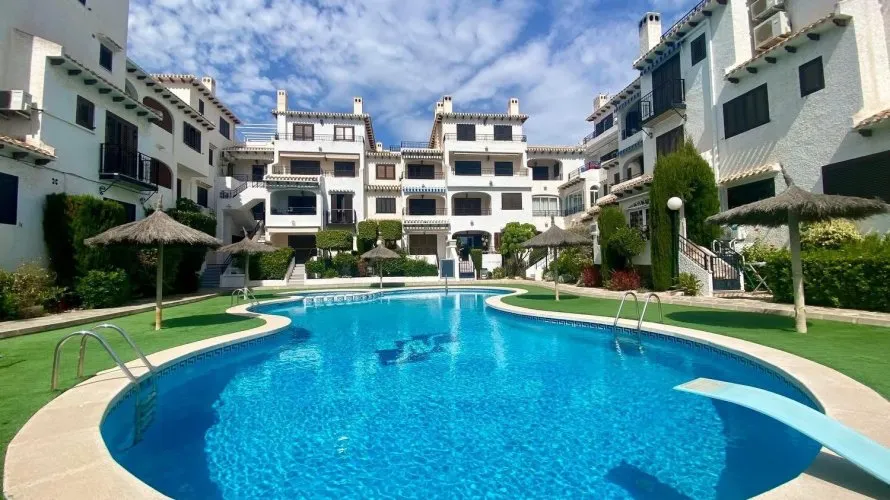 2 bedrooms apartment for sale, Cabo Roig, Spain No. 1467 № 12