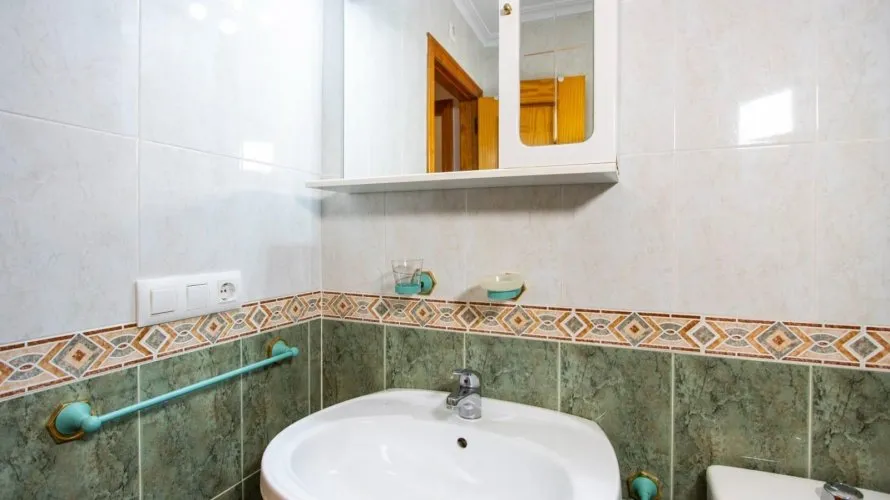 1 bedroom apartment for sale, Torrevieja, Spain No. 1609 № 5